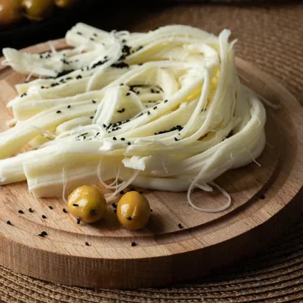 Çiftlik Çeçil Peyniri (500 gr)