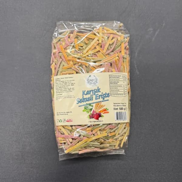Ev Yapımı Karışık Sebzeli Erişte 1 kg
